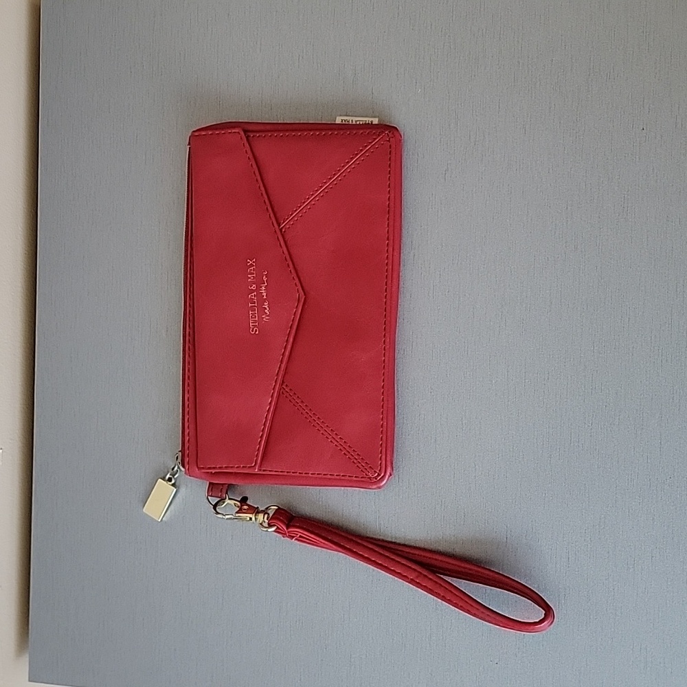 Stella & Max Zippered Wristlet Envelope Wallet